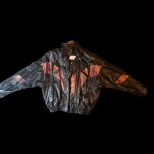 Vintage Italian 100% Viscosa leather jacket